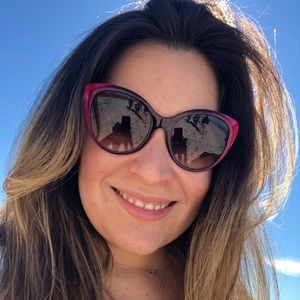 Meet your Posher, Andrea